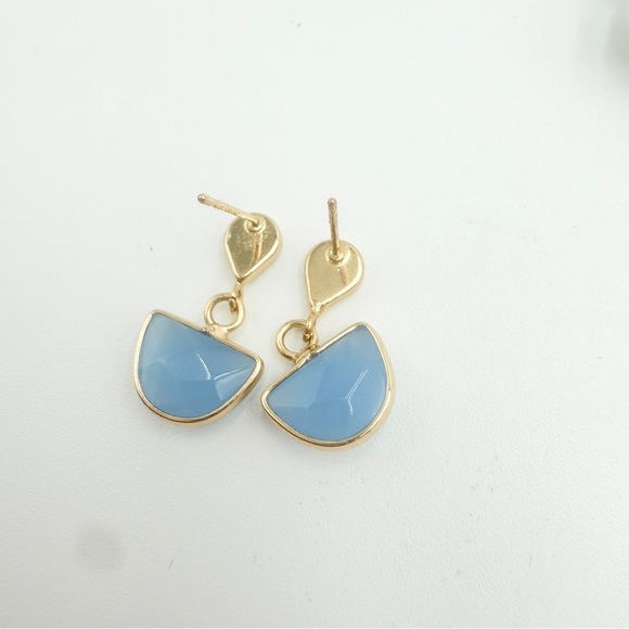 Elegant Faux Pearl & Crystal Earrings – Lot of 4 Pairs, Unique Drop Styles - Picture 4 of 11